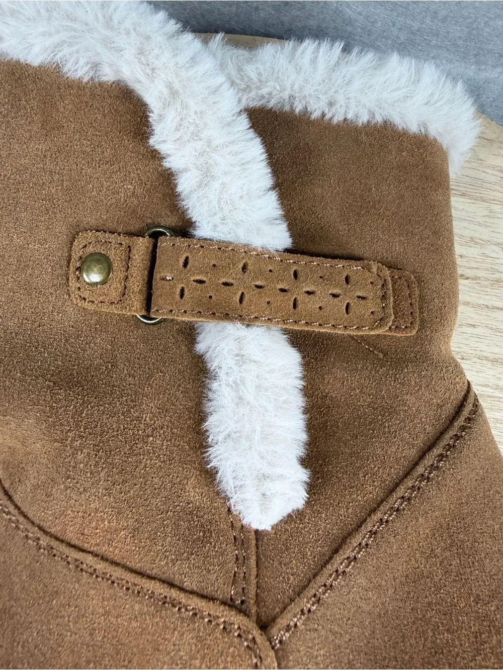 Skechers Keepsakes Wedge Cozy Peak Mid Calf Boots (Women) Size 9 Tan